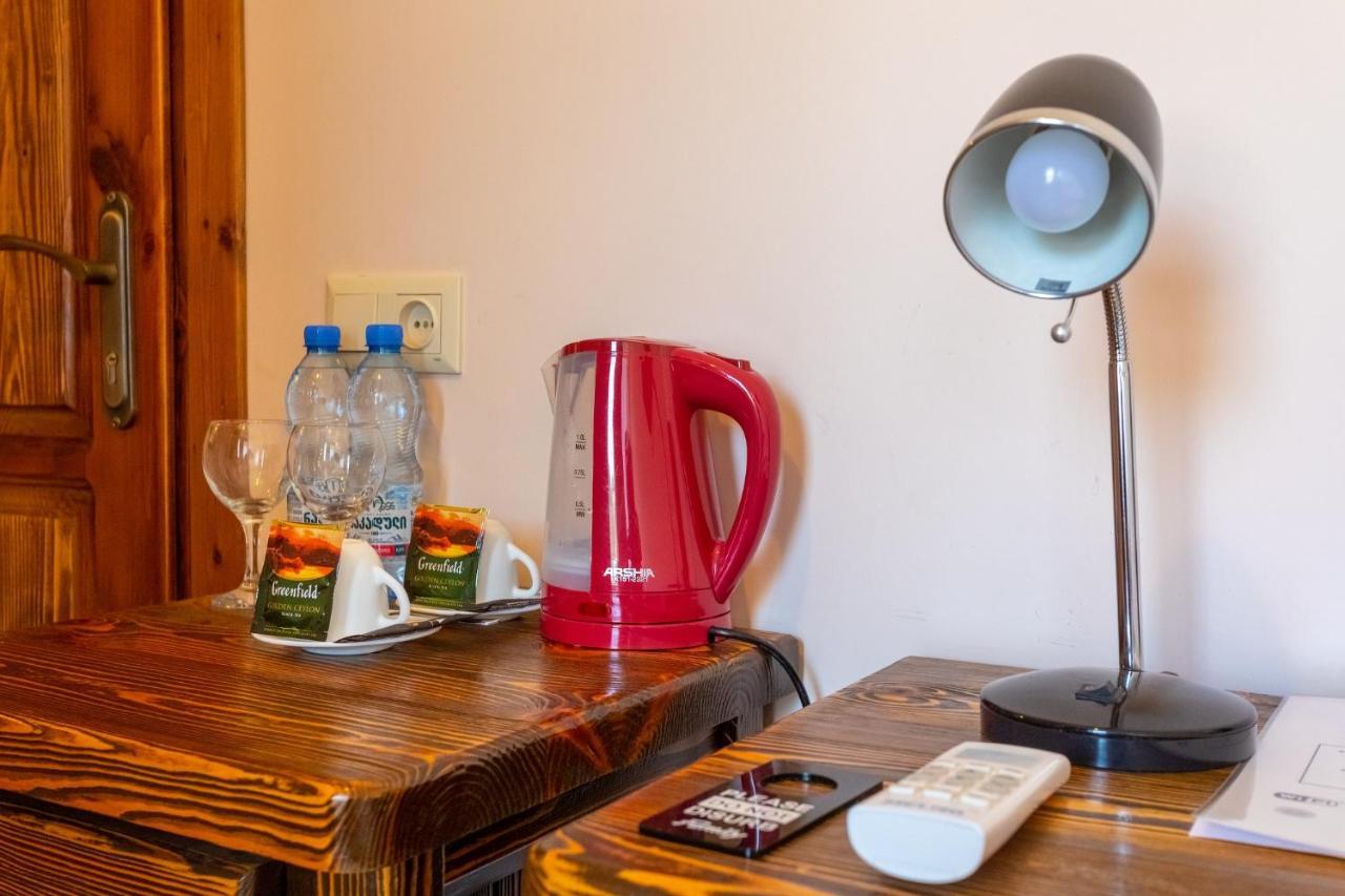 Hotel Phasis Kutaiszi Kültér fotó